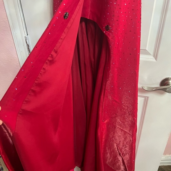 Size 6 - Picture 5 of 7